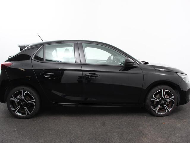 Opel CORSA 1.2 Turbo 110pk Hybrid Automaat GS Navigatie Airco Cruise control Parkeersensoren Apple Carplay/ Android Auto Camera Lichtmetalen velgen LED