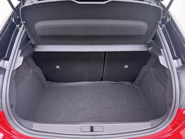 Opel CORSA 1.2 Turbo GS | Panoramadak | Stoelverwarming | 17" Lichtmetalen velgen | Camera | 130pk! | Zeer compleet!