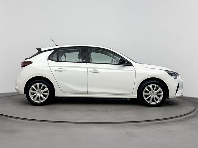 Opel CORSA Edition 50kWh | 1ste eigenaar | Accu: 97% | Stuurverwarming | Parkeersensoren | Navigatie | AppleCarPlay/Android | AUTOMAAT