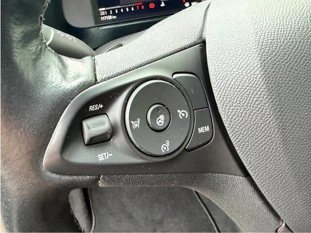 Opel CORSA 1.2 Edition | Half Leder | Camera | Stoel-/Stuurverwarming | CarPlay | Dodehoek | LED