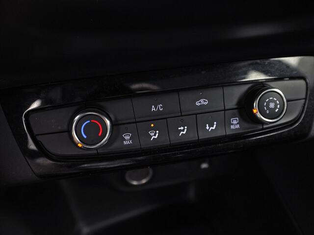 Opel CORSA 1.2 Sport (APPLE CARPLAY, GROOT NAVI, CRUISE, LM VELGEN, SPORTSTOELEN, LANE ASSIST, NIEUWSTAAT)