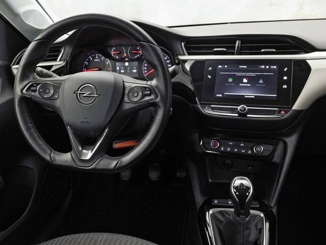 Opel CORSA 1.2 Sport (APPLE CARPLAY, GROOT NAVI, CRUISE, PARKEERSENSOREN, LEDER STUURWIEL, SPORTSTOELEN, LM VELGEN, NIEUWSTAAT)