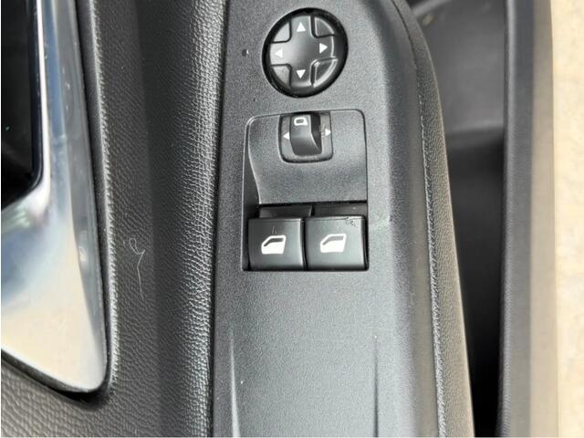 Opel CORSA 1.2 Edition | Nieuwe Distributieriem | Camera | Navi | Cruise | PDC | Airco