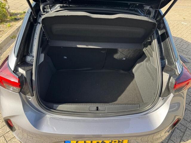 Opel CORSA Ultimate 1.2 Turbo 130pk EAT8 | ALCANTARA/LEDER | NAVI | 16" LM-VELGEN | STOEL + STUURVERW. | TWO-TONE |