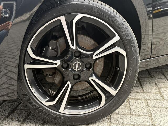 Opel CORSA 1.2 Elegance Panoramadak | 17'' Lm velgen | stoel en stuur verwarming | Camera achter | Apple Carplay/Android Auto