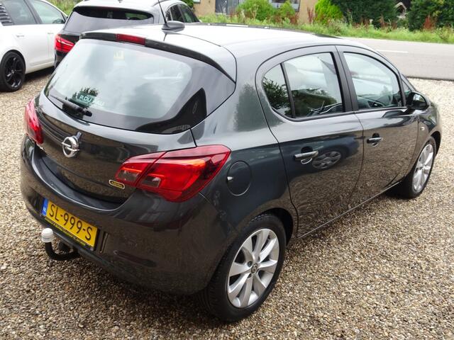Opel CORSA 1.4 BLACK EDITION