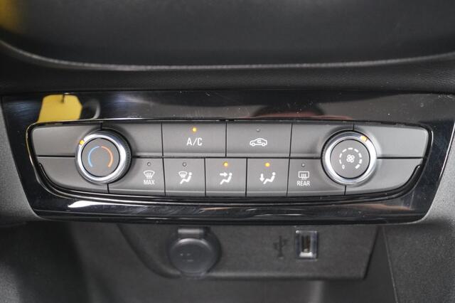Opel CORSA 1.2 Edition / Parkeersensoren / Navigatie / Airco / Cruise Control / CarPlay / Android Auto