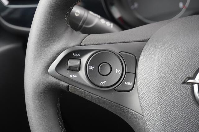 Opel CORSA 1.2 Edition / Parkeersensoren / Navigatie / Airco / Cruise Control / CarPlay / Android Auto