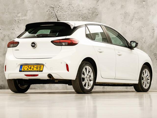 Opel CORSA 1.2 Sport Automaat (APPLE CARPLAY, GROOT NAVI, PARKEERSENSOREN, LEDER STUURWIEL, SPORTSTOELEN, LED KOPLAMPEN, LM VELGEN, CRUISE, NIEUWSTAAT)