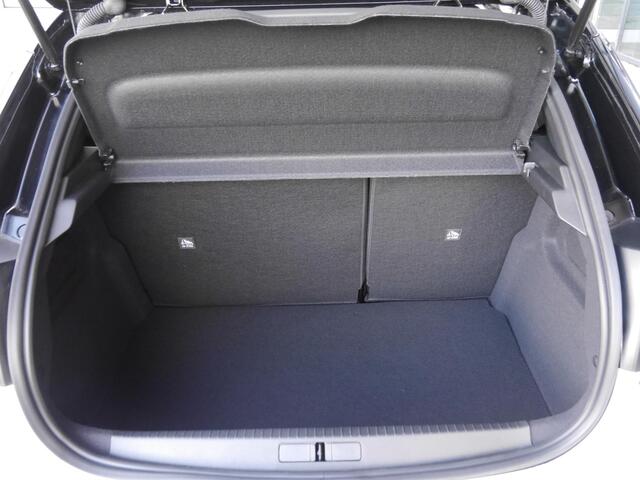 Opel CORSA 1.2 Turbo Hybrid Ultimate | Automaat | Camera | Navigatie | Carplay | Stoelverwarming | Cruise Control | Keyless