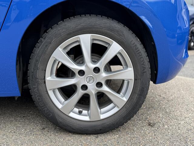 Opel CORSA 1.2 Edition Sport VAN €13.900,- VOOR €12.440,- | UW HERFSTVOORDEEL: €1.460,- | CAMERA | APPLE CARPLAY & ANDROID AUTO | CRUISE CONTROL | PDC | OPEL DEALER ONDERHOUDEN | ORIGINEEL NEDERLANDSE AUTO | ALL-SEASON BANDEN
