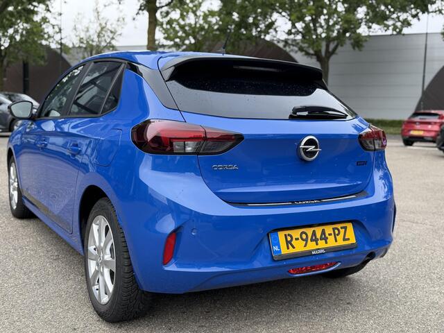 Opel CORSA 1.2 Edition Sport VAN €13.900,- VOOR €12.440,- | UW HERFSTVOORDEEL: €1.460,- | CAMERA | APPLE CARPLAY & ANDROID AUTO | CRUISE CONTROL | PDC | OPEL DEALER ONDERHOUDEN | ORIGINEEL NEDERLANDSE AUTO | ALL-SEASON BANDEN