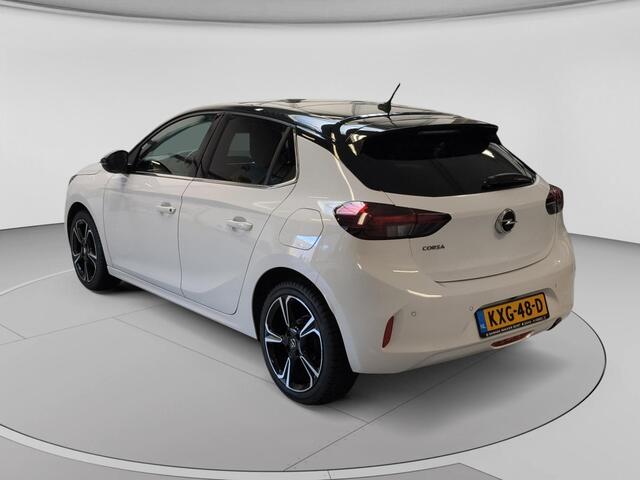 Opel CORSA 1.2 Elegance Stoel- & Stuurverwarming| Glazen Dak| Camera| PDC Voor & Achter| Apple CarPlay| Climate Control| LED