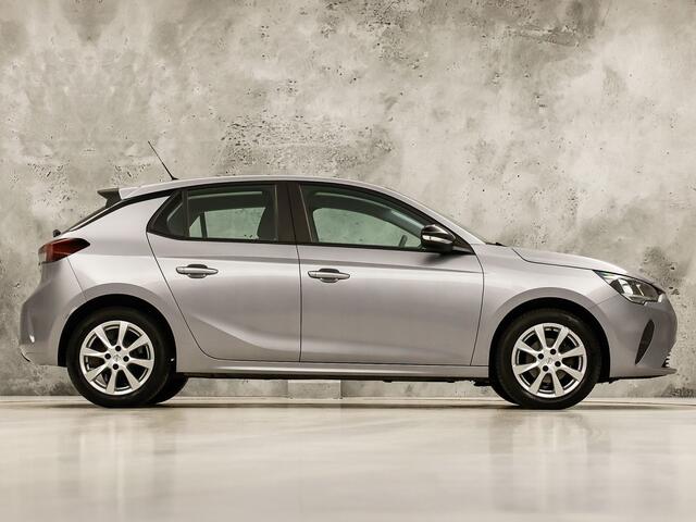 Opel CORSA 1.2 Sport (APPLE CARPLAY, GROOT NAVI, 360 CAMERA, SPORTSTOELEN, LM VELGEN, CRUISE, NIEUWSTAAT)