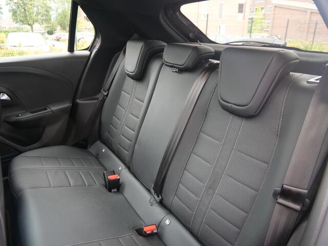 Opel CORSA 1.2 GS Line 131 Pk Automaat Navi / DAB / Leer / Pano-dak / Apple Carplay / Massage-stoel