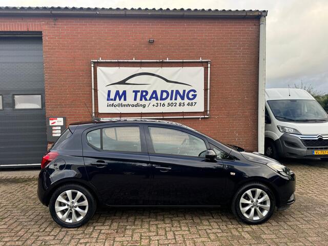 Opel CORSA 1.4 Favourite 5-DEURS NAVI LMV PDC CRUISE DAB+ DEALER ONDERHOUDEN! NAP! 2 SLEUTELS + BOEKJES