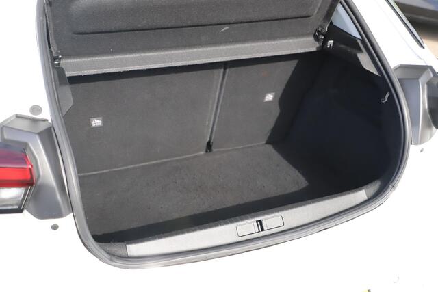 Opel CORSA 1.2 Level 2 102PK LMV Carplay Android Navigatie Airco Cruise Control Rijstrooksensor Parkeersensor