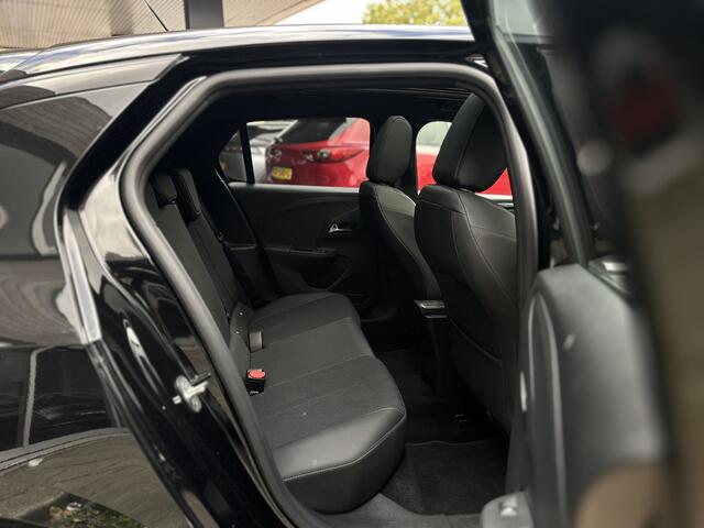 Opel CORSA 1.2 Level 4 Pano / Camera / ECC /Winter pakket. – foto 6