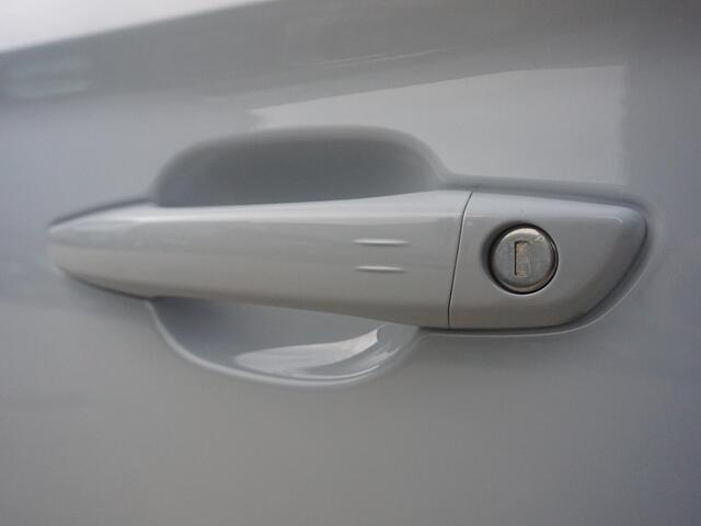 Opel CORSA 1.2 Turbo 110 Hybrid GS | Stoel en Stuurverwarming | ACC | 17 " | ECC | Navi full map | Groot voorraad voordeel | tot 8 jaar Opel Speciale garantie ! | – foto 8