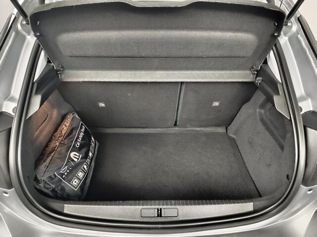 Opel CORSA 1.2 Level 2 | Camera | Apple CarPlay / Android Auto | Cruise Control | DAB+ |