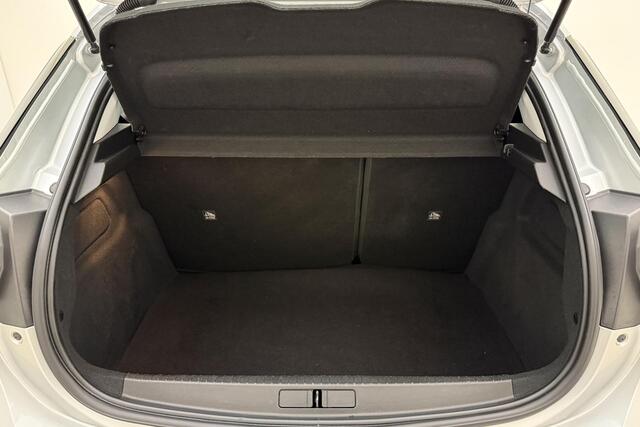 Opel CORSA 1.2 Level 3 Elegance 100 Pk | Navigatie | Lichtmetalen velgen | Climate control | Parkeersensoren | Camera | LED – foto 3