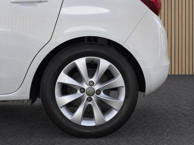 Opel CORSA 1.4 Favourite | Navi/PDC/Carplay/Android
