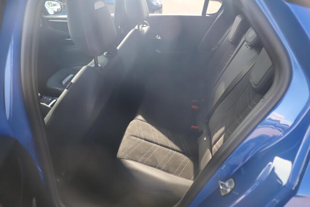 Opel CORSA 1.2 Ultimate 131PK Automaat Half Leder Stoelverwarming Navigatie Achteruitrijcamera LMV Climate Cruise Control – foto 7