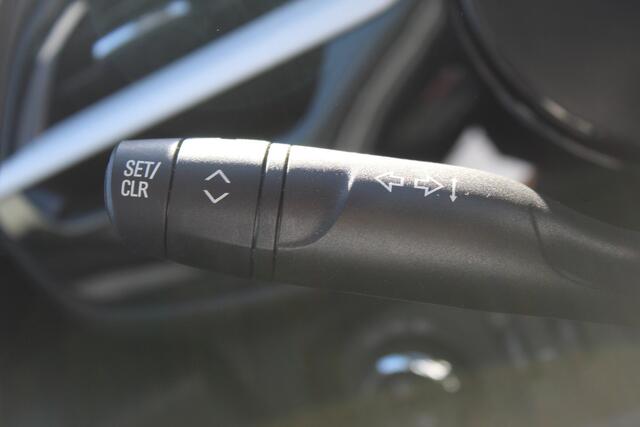Opel CORSA 1.2-75pk Sport. In nieuwstaat verkerende Opel Corsa ! Autm. airco, cruise control, Apple Carplay/Android auto, Camera, LED verl., side- en lane assist, Stoel- en stuurwiel verwarming, Panoramadak, Parkeersensoren etc. – foto 9
