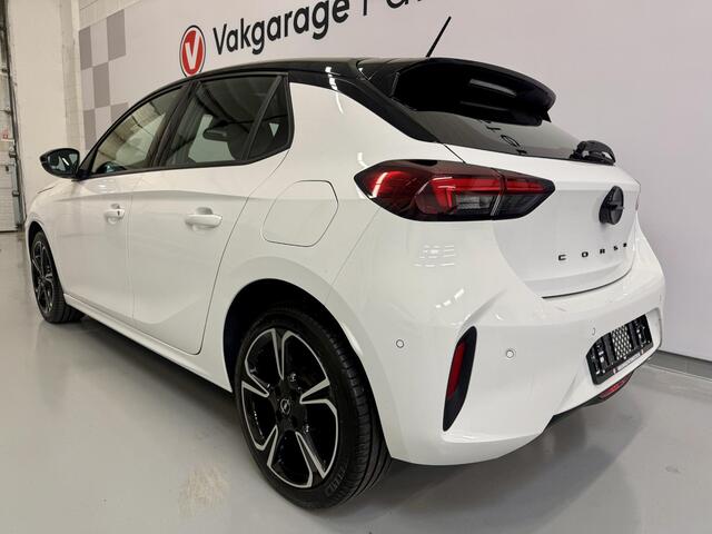 Opel CORSA 1.2 Turbo Pano / Carplay / Camera / PDC / 17'' LMV