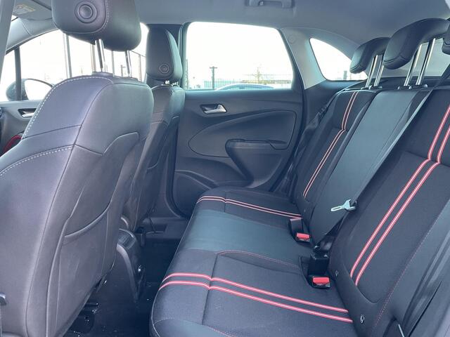 Opel Crossland 1.2 Turbo Level 4 / Automaat / Nav / Apple Carplay / Android auto / Clima / 17 "Lm velgen /