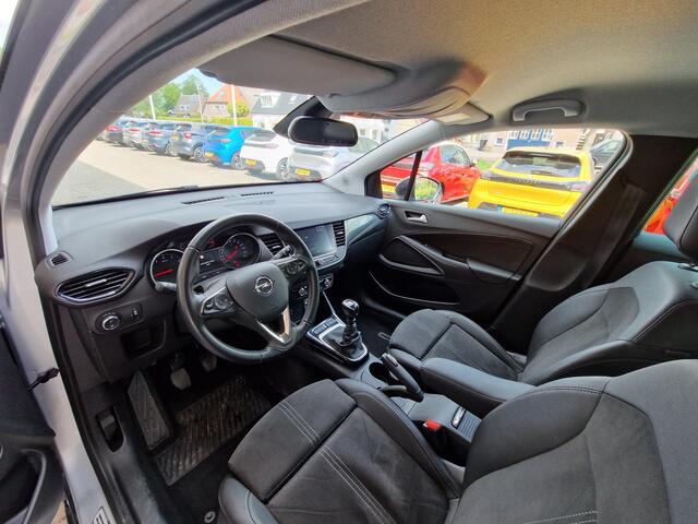 Opel Crossland 1.2 Turbo Ultimate Level 4 | Navigatie | Climate & Cruise Control | Achteruitrijcamera | Parkeersensoren | LMV |