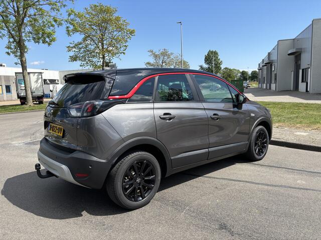 Opel Crossland 1.2i Turbo GS Line 6-Bak 111 PK. Slechts 40.000 KM !!! Gewoon nieuwe auto !!