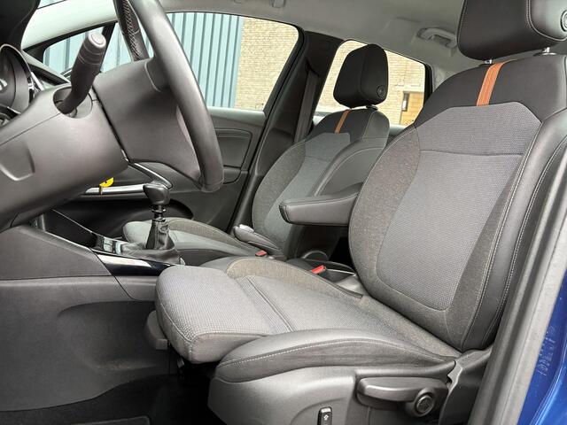 Opel Crossland 1.2 Turbo 130Pk Elegance | Trekhaak | Camera | Parkeersensoren V&A | Prijs Rijklaar!!