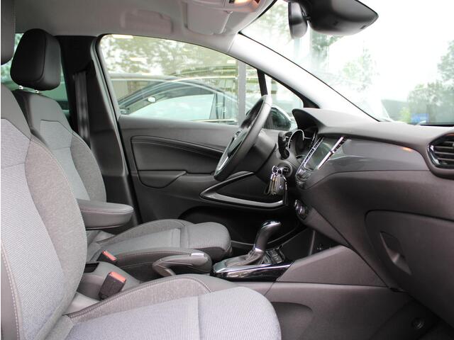 Opel Crossland 1.2 Turbo Elegance Automaat | Navi / Camera / Stoelverwarming