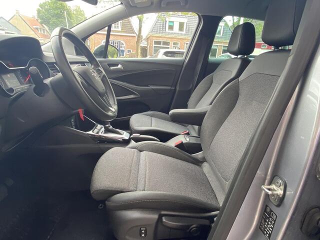 Opel Crossland 1.2T 130pk Automaat Elegance | Achteruitrijcamera | Parkeersensoren voor & achter | AGR Comfortstoel | Navigatie | LED koplampen | Climate Control
