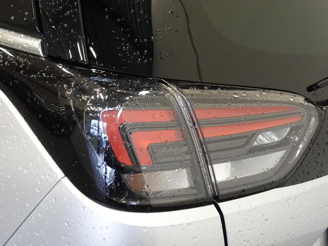 Opel Crossland 1.2 Turbo 130pk Automaat Elegance | Navigatie | Apple Carplay/Android Auto | Camera | Parkeersensoren | Cruise Control | Stoel- en Stuurverwarming | Keyless Entry | Climate Control | Getinte ramen