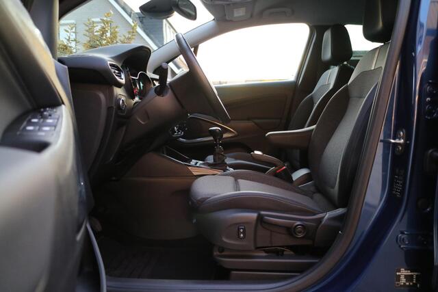 Opel Crossland 1.2 Turbo Ultimate | Navi | Camera | Carplay |