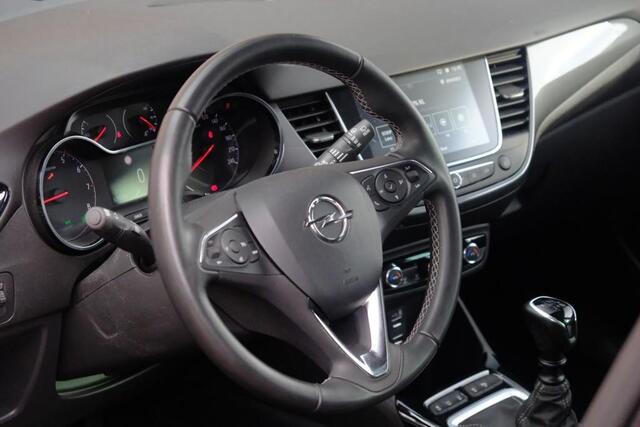 Opel Crossland 1.2 Turbo 110pk Ultimate | Navi | App Connect | Climate | Camera | Keyless | Blind Spot | PDC