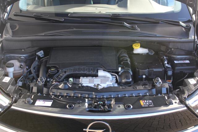 Opel Crossland 1.2-Turbo 110pk Ultimate Mooie en luxe hoogzitter met weinig km's ! Volautm. airco dual, cruise control, camera, comfortstoelen, metallic lak, LM wielen, navigatie, telefoonvoorb., LED verlichting etc.