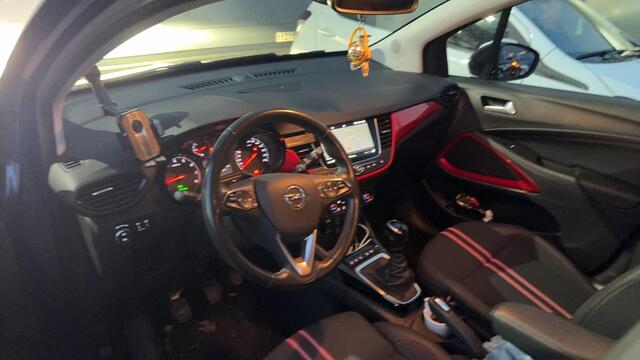Opel Crossland 1.2 Turbo GS Line CARPLAY | LED | ECC |