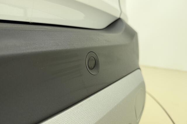 Opel Crossland 1.2 Turbo Level 3 | 110PK | 1 Eigenaar | Dodehoek Detectie | Navigatie | Armsteun | Stop/Startknop | Parkeercamera Achter | Automatische Verlichting |