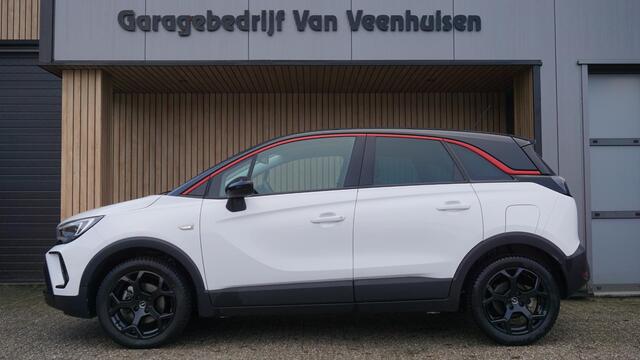 Opel Crossland 1.2 110pk Turbo GS-Line *Black Optik* Sportstoelen H-Leder 17inch LM Clima Cruise Control A-Camera 12352km!