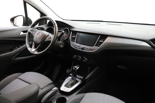 Opel Crossland 1.2 Turbo 130pk Automaat Elegance | Navigatie | Climate control | Camera | Cruise control | AGR-stoel | Extra getint glas | Parkeersensoren | Hoge instap