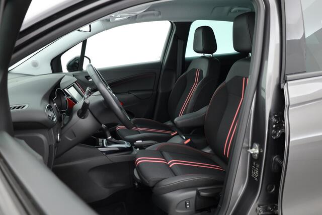 Opel Crossland 1.2 Turbo Level 4 | Winter Pack | Parkeer Pack | CarPlay | LED | 17" | All seasons | Cruise Ctrl