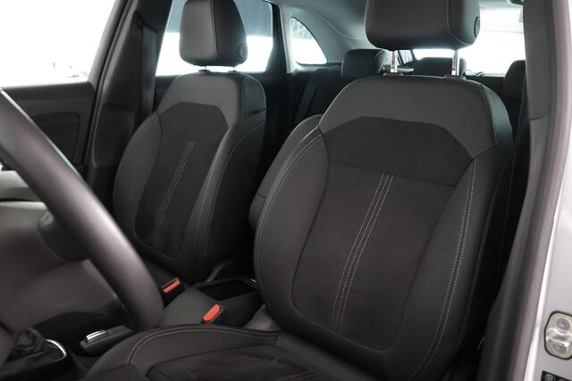 Opel Crossland 1.2 Turbo Ultimate / LED / Navi / CarPlay / Leder / Cam