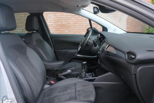 Opel Crossland 1.2 Turbo 110pk Ultimate | Navi | App Connect | Climate | Camera | Keyless | Blind Spot | PDC