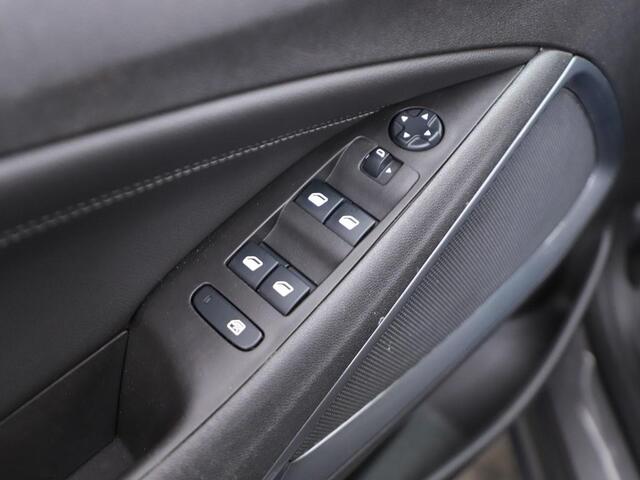 Opel Crossland 1.2 Turbo 110pk Elegance Nav/Trekaak/Agr/Camera /Led/Ecc/H.Leder/