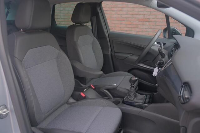 Opel Crossland 1.2 Turbo 110pk Elegance | Navi | App Connect | Climate | Cruise | Camera | PDC