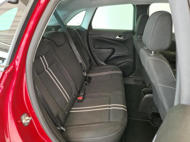 Opel Crossland 1.2 Turbo Design & Tech Automaat | Stoelverwarming | Achteruitrijcamera | Parkeersensoren voor en achter | Stuurwielverwarming | Apple Carplay/Android Auto