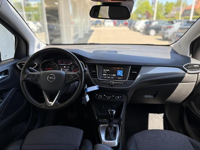 Opel Crossland 1.2 Turbo Automaat Elegance | Trekhaak | AGR Comfortstoel | Achteruitrijcamera | Stoel- & stuurverwarming | Climate Control